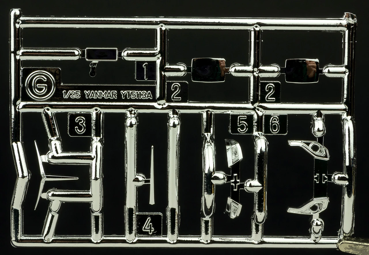 Yanmar YT5113A Tractor 1/35 Hasegawa - Image 11