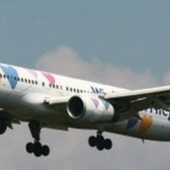 **PREORDER** B757-300 Commercial Airliner 1/144 Zvezda (ETA: Q2 2022)