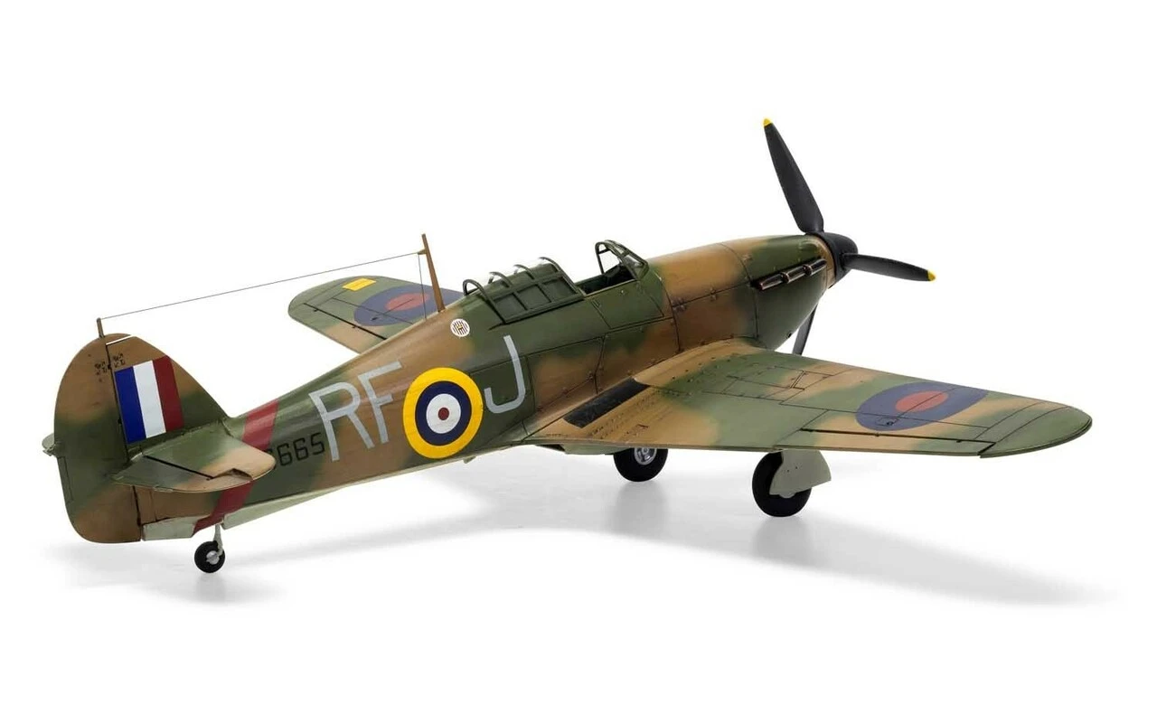 Hawker Hurricane Mk I Aircraft 1/48 Airfix - Image 2
