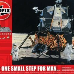 'One Small Step for Man' Apollo Lunar Module, Base, 16 Astronauts Gift Set w/paint & glue 1/72 Airfix
