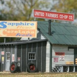 United Farmers CO-OP Building HO Scale American Model Builders