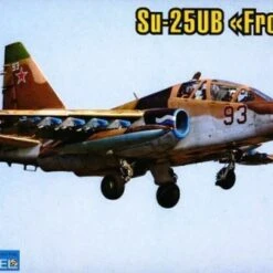 Su25UB Frogfoot Aircraft 1/72 Art Model Kits