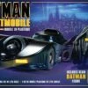 Batman 1989 Movie Batmobile w/Resin Batman Figure 1/25 AMT Models