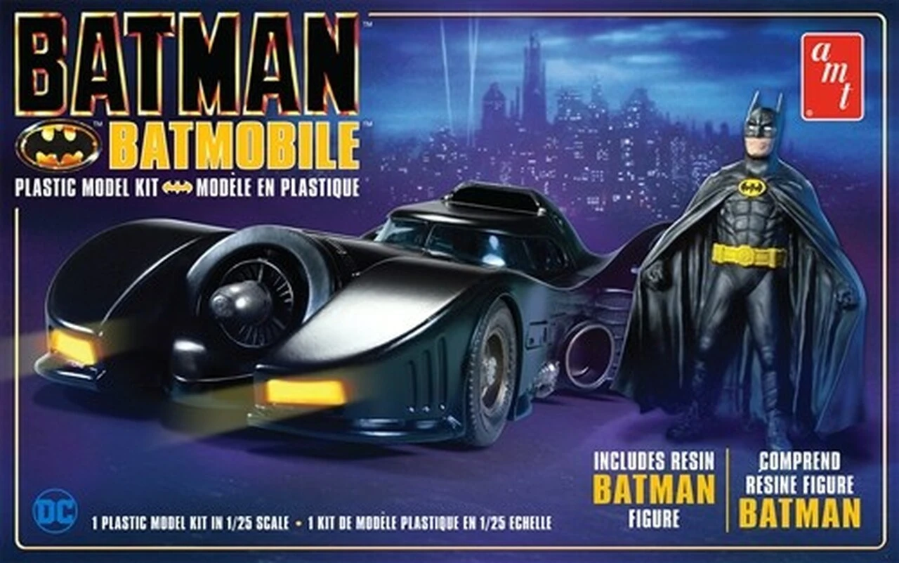 Batman 1989 Movie Batmobile w/Resin Batman Figure 1/25 AMT Models