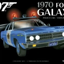James Bond 1970 Ford Galaxie Police Car 1/25 AMT Models