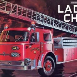 American LaFrance Ladder Chief Fire Truck 1/25 AMT Models