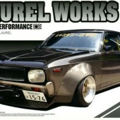 LB Works/130 Laurel 2-Door Car 1/24 Aoshima