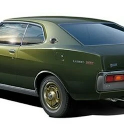 1972 Nissan KHC130 Laurel HT 2000SGX 2-Door Car 1/24 Aoshima