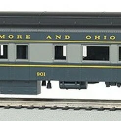 72' Heavyweight Observation w/Lighted Interior Baltimore & Ohio #901 HO Scale Bachmann Trains