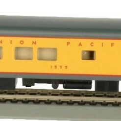 85Â’ Smooth-Side Observation W/Lighted Interior Union Pacific #1575 HO Scale Bachmann 85Â’ Smooth-Side Observation w/Lighted Interior Union Pacific #1575 HO Scale Bachmann
