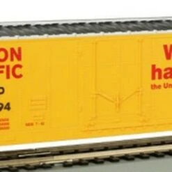 50' Plug-Door Boxcar Union Pacific #499194 HO Scale Bachmann 50' Plug-Door Boxcar Union Pacific #499194 HO Scale Bachmann