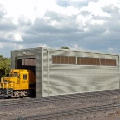 Single Stall Shed (Built-Up Resin) HO Bachmann Trains