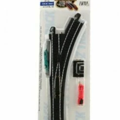 Right Remote Switch Steel on Black Roadbed (1/Cd) HO Bachmann Trains