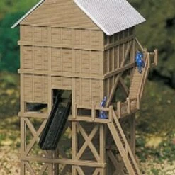 Coaling Station Built-Up N Bachmann Trains