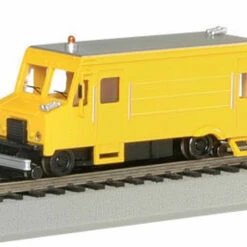 MOW Highrailer Self-Propelled Rail Detector Step Van HO Bachmann Trains