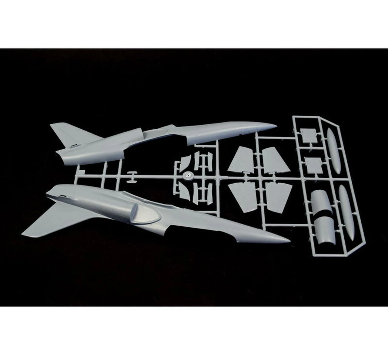 L39ZA Albatros Attacker/Fighter 1/48 Special Hobby - Image 3