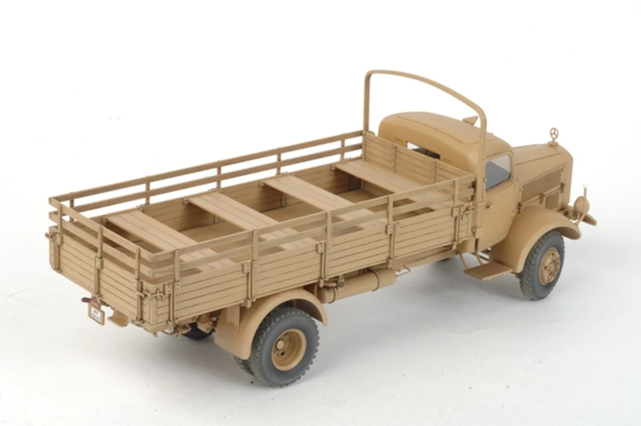 German Heavy L4500A 4.5-Ton Cargo Truck 1/35 Zvezda - Image 3