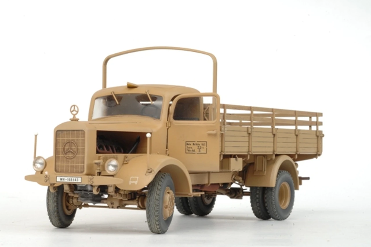 German Heavy L4500A 4.5-Ton Cargo Truck 1/35 Zvezda - Image 2