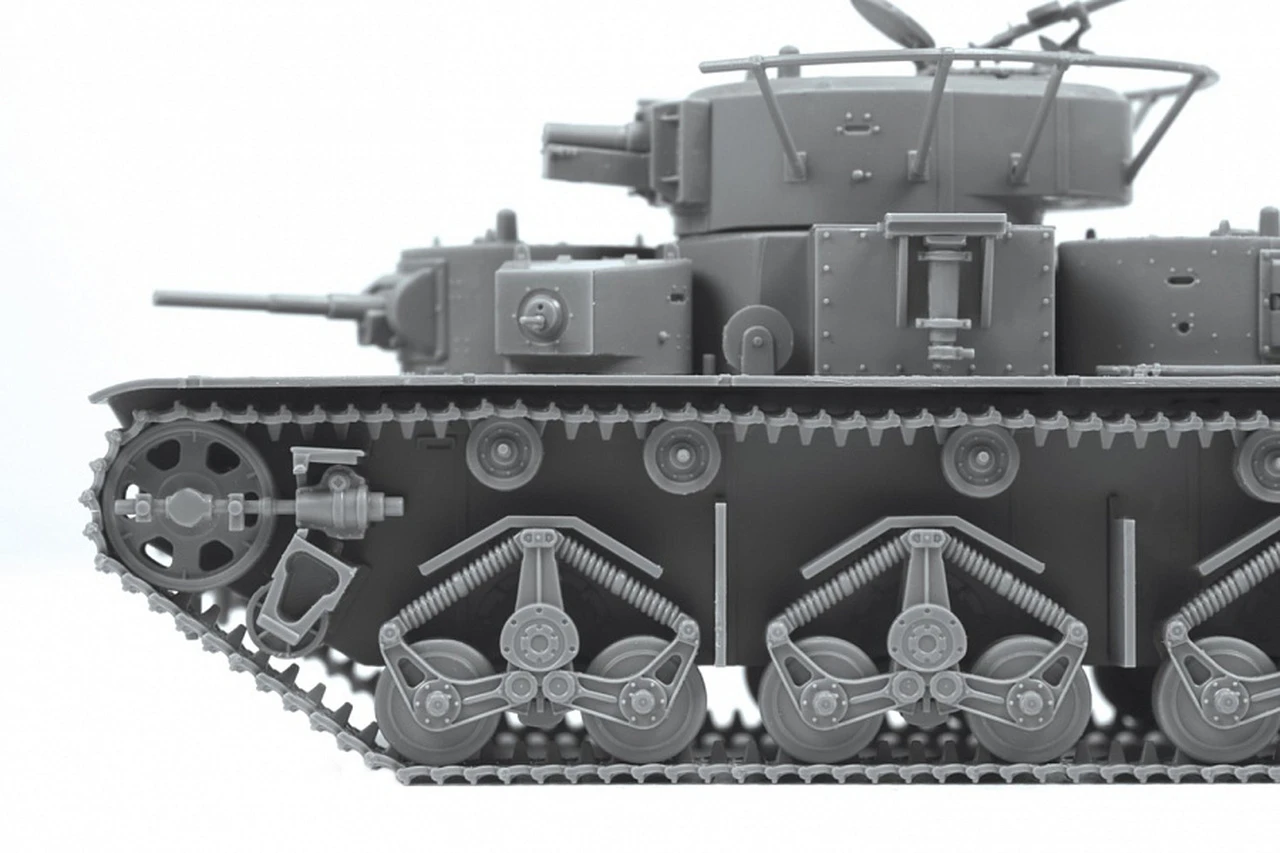 Soviet T35 Heavy Tank (Snap) 1/72 Zvezda - Image 6