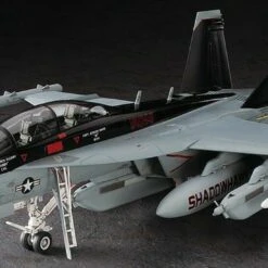 E/A-18G Growler USN ECM Aircraft 1/48 Hasegawa