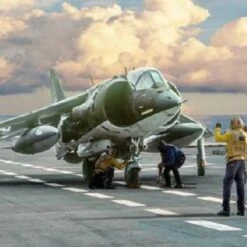 AV-8A Harrier Aircraft 1/72 Italeri