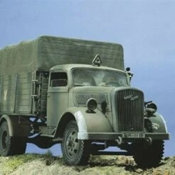 WWII Opel Blitz S German Cargo Truck 1/35 Italeri