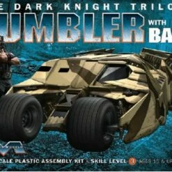 Batman The Dark Knight Trilogy: Batmobile Tumbler w/Bane Figure 1/25 Moebius