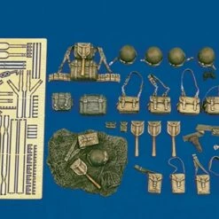 WWII US Army Equipment: pouches, helmets, straps, etc. (Resin/Photo-Etch) 1/35 Royal Model