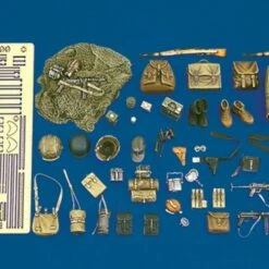 WWII German Army Equipment: pouches, helmets, straps, etc. (Resin/Photo-Etch) 1/35 Royal Model