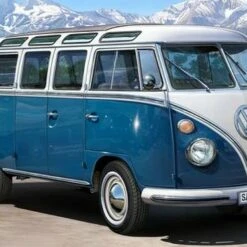 1967 Volkswagen T1 Samba Bus 1/16 Revell Germany