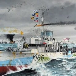 HMCS Snowberry Flower Class Corvette WWII Escort Warship 1/144 Revell Germany