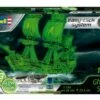 Pirate Ghost Ship w/Glow-in-the-dark paint (Snap) 1/150 Revell Germany