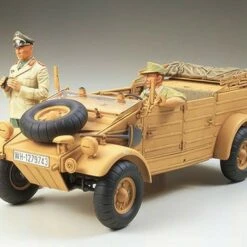 German Type 82 Kubelwagen Afrika Korps 1/16 Tamiya