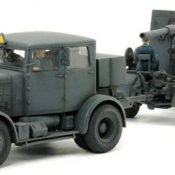 German SS-100 Heavy Tractor & 88mm FlaK 37 Gun 1/48 Tamiya