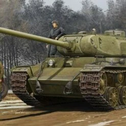 Soviet KV-122 Heavy Tank 1/35 Trumpeter