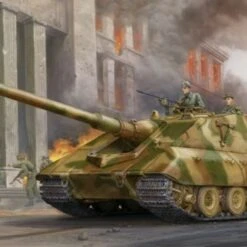 German Jagdpanzer E-100 Super Heavy Tank 1/35 Trumpeter