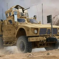 US M-ATV MRAP Vehicle 1/16 Trumpeter