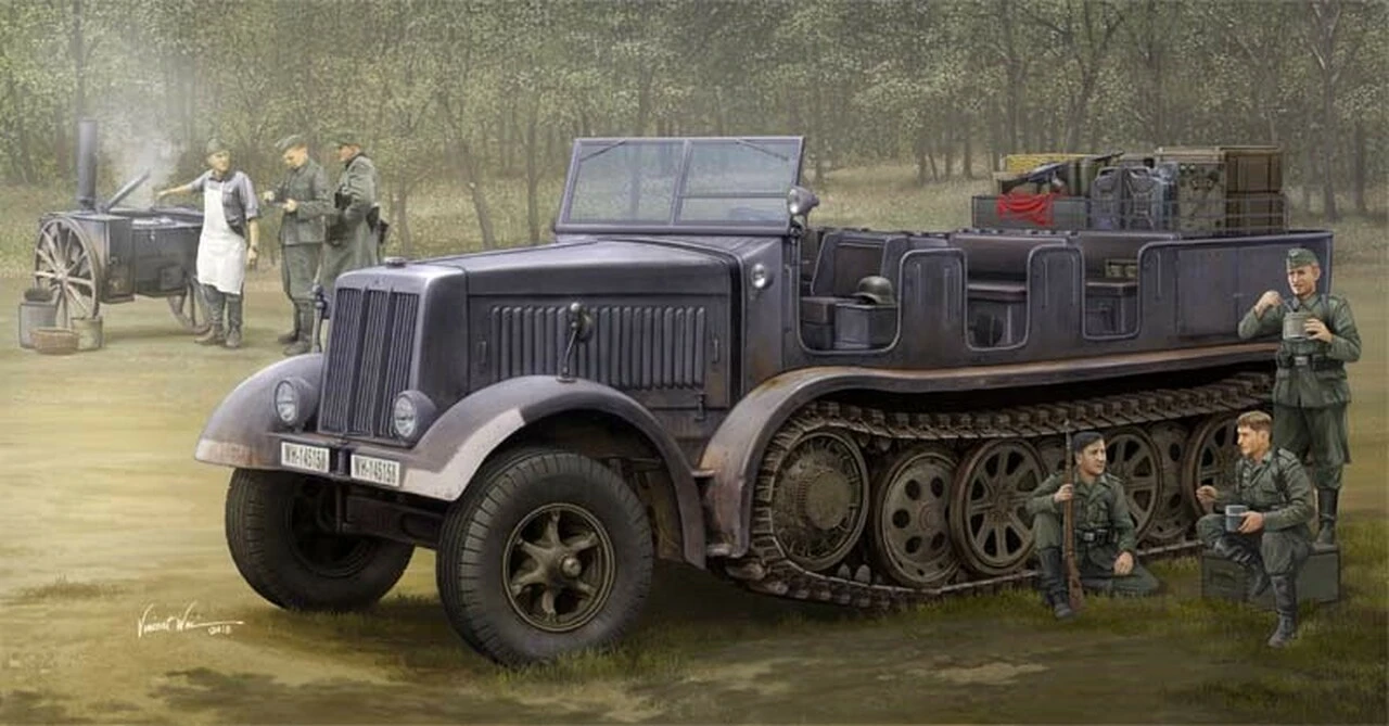Sd.Kfz.8 (DB9) Half-Track Artillery Tractor 1/35 Trumpeter