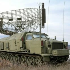 P-40/1S12 Long Track S-Band Acquisition Radar System 1/35 Trumpeter