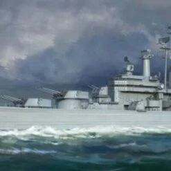 USS Salem CA-139 Heavy Cruiser 1/350 Very Fire